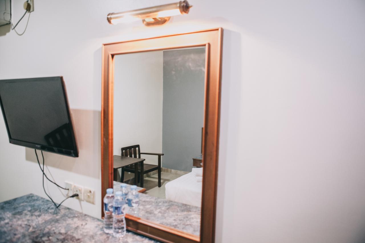 Hotel Gloris Batam Εξωτερικό φωτογραφία