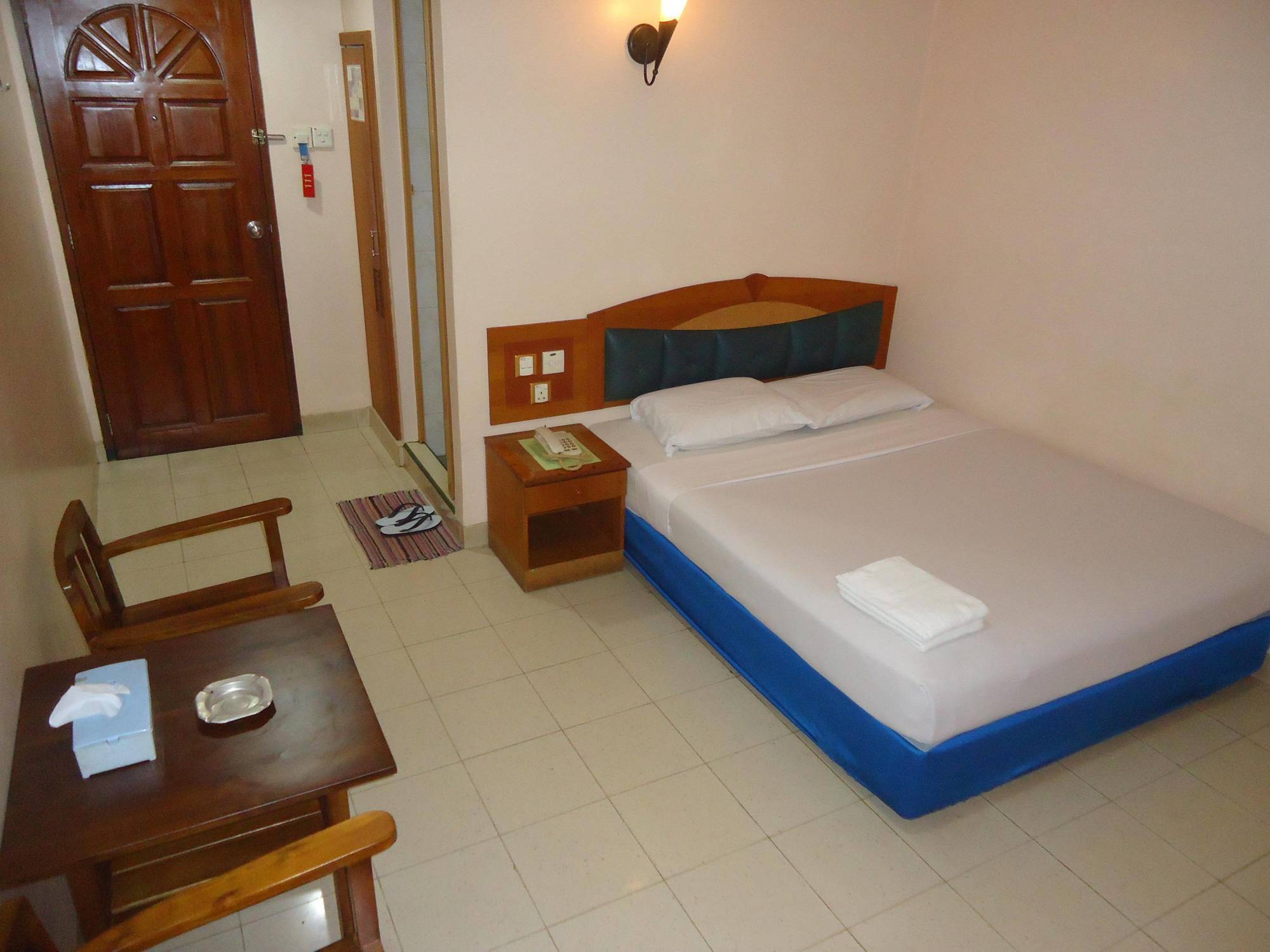 Hotel Gloris Batam Εξωτερικό φωτογραφία